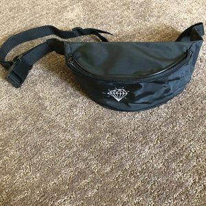 black fanny pack with diamond